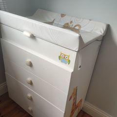 Baby changing table