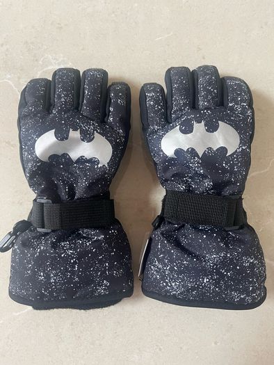 H&M Kids Batman Ski Gloves Age 6-8