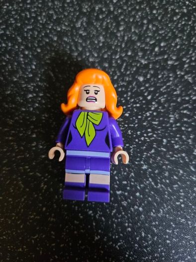 lego daphne