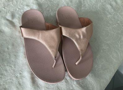 FITFLOP  Toe-Post Sandals