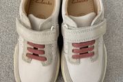New Clarks shoes UK10.5F