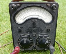 Vintage Universal Avometer model 8 Voltmeter Collectible Rare Metal