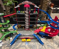 Super City Garage Majorette