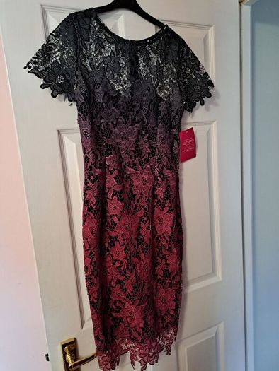 Paperdolls dress