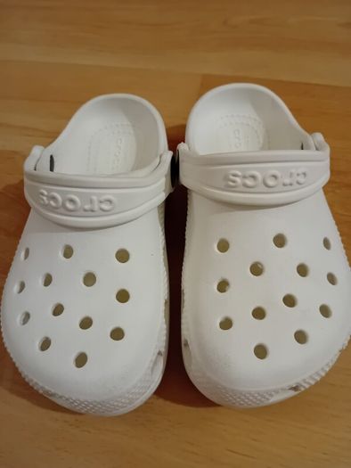 Crocs Size C9