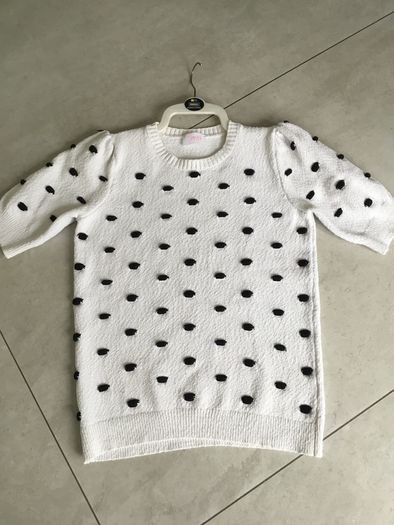 ladies Savida top. Size Small/ 8- 10