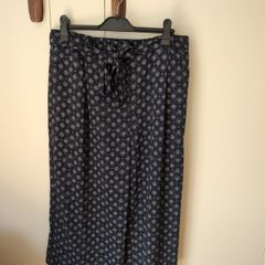 Navy Wide Leg Size 14 Beautiful Quality