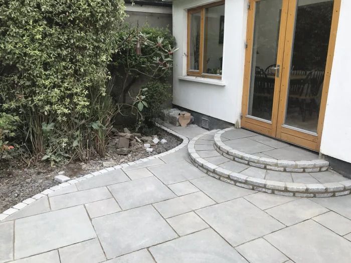 Kota Grey Limestone Hand-Cut Calibrated Paving Slab 60x30x2.2cm