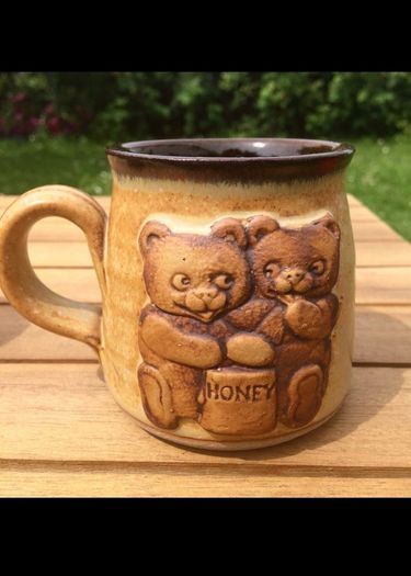 Vintage Bear Mugs Pair