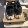 On clouds Swift 4 Brand new Size UK9.5 Image 4