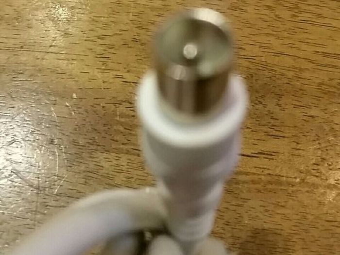 Coax cable with socket to connects your TV or set top box to an aerial outlet