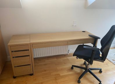 Oak effect desk with drawer unit