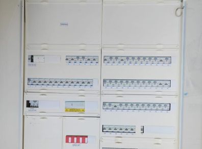 Elelectrical fuse board