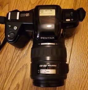 Pentax Z10 35mm camera