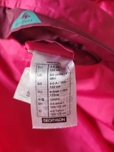 Decathlon Guechua Girls Rain Poncho, size: 4-6 years, plus Free Winnie the Pooh Rain Poncho size 6+