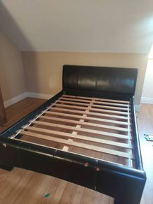 King size bed