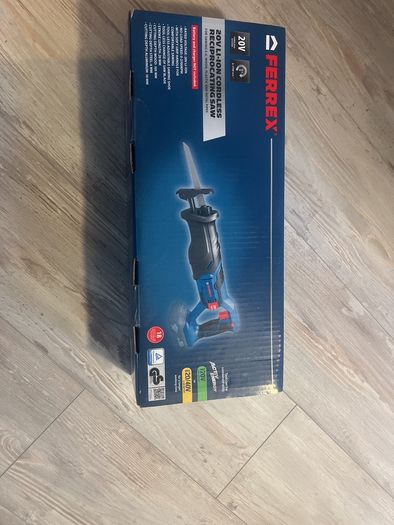 Reciprocating saw cordless