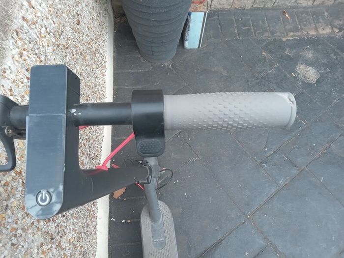 Electric scooter