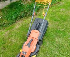 Electric Lawnmower