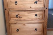 chest  of drawers pine