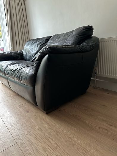 3 seater black leather sofa