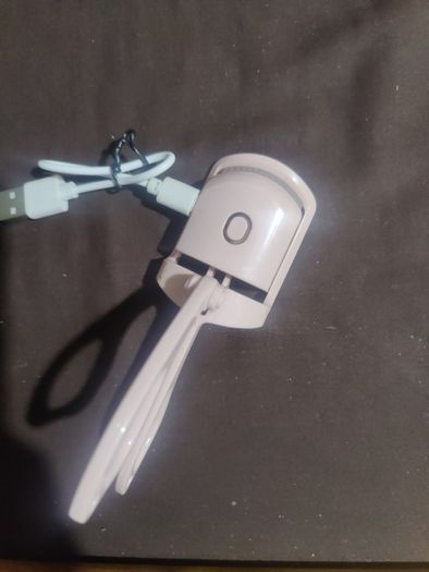 electric eyelashes curler