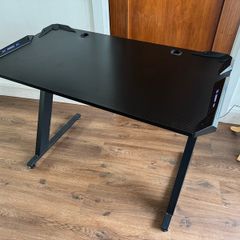 Computer Gaming Desk