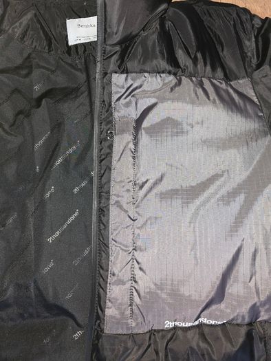 Bershka Mens Two Tone Hooded Puffer Jacket M Black & Grey