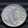 Ireland 1986 5P ERROR (errors)  Irish coin Image 3