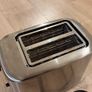 Morphy Richard's toaster and kettle set Image 3