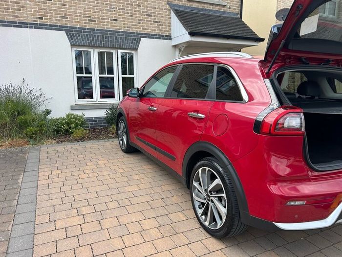 Kia Niro 1.6 Gdi 3 104bhp 5dr Auto, 2017