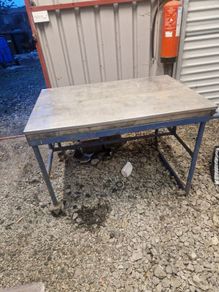 Work bench