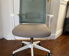SKLUM office chair