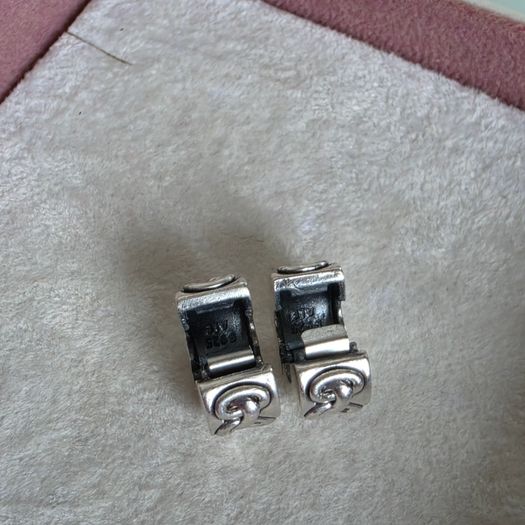 Pandora hearts charm clips perfect condition fully hallmarked