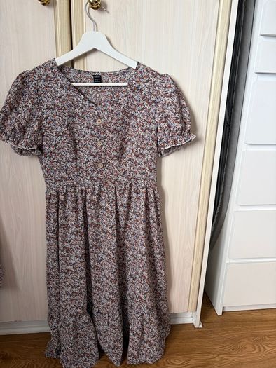floral bundle 5 dresses 4 tops
