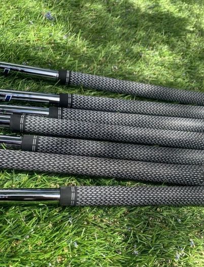 Titliest irons tmb 4-pw