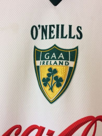 Ireland Jersey. GAA Compromise/ Aussie Rules Jersey. Official Mens Oneills Jersey. Collect In Dublin Or Receive Via Post.
