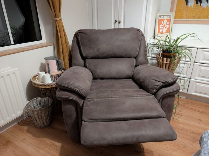 Recliner Sofa Set; 2 Seater Sofa and 2 Recliner Armchairs