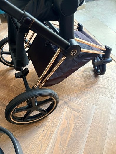 Cybex Priam Platinum Rose Gold 3in1 Travel System. Professionally Cleaned