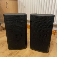 2 dB technologies Opera 10 Active Speakers