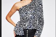 River Island going out one shoulder navy &amp; white sequin top size UK8 EU36 Perfect condition Postage included