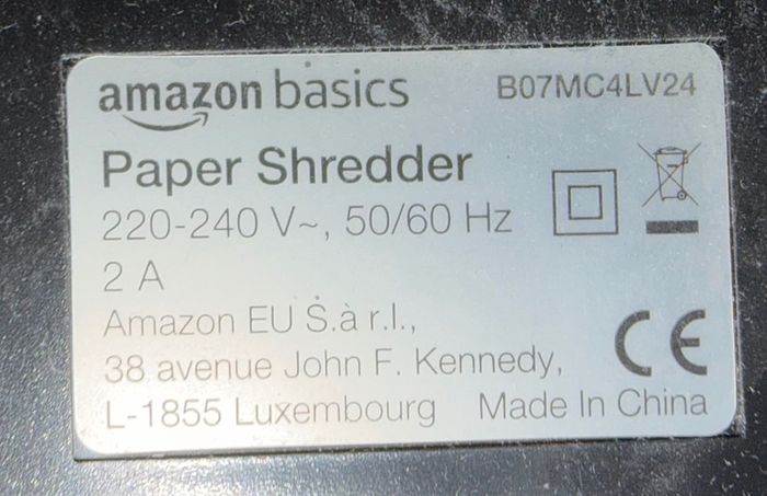 Amazon Basics 12-sheet paper shredder