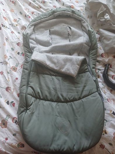 Bugaboo Fox 5 Buggy and Pram with accessories