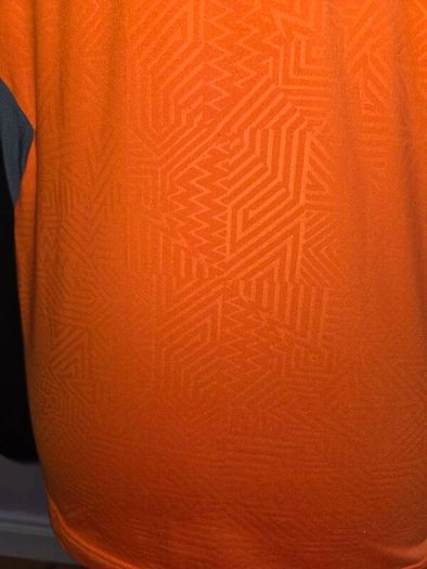 Dundee United Football Club Half Zip Top - Medium size