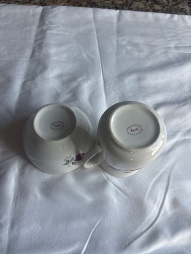 arklow jug and sugar bowl