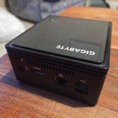 Gigabyte Intel NUC Mini PC