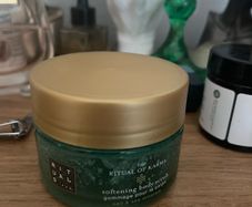 body scrub