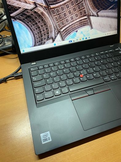 Lenovo Laptop i3 pro 10gen 8/256 windows 11