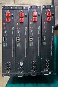 4 Dyness B4850 Lithium Batteries. Complete Setup