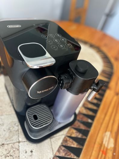 Nespresso Gran Lattissima Coffee Machine